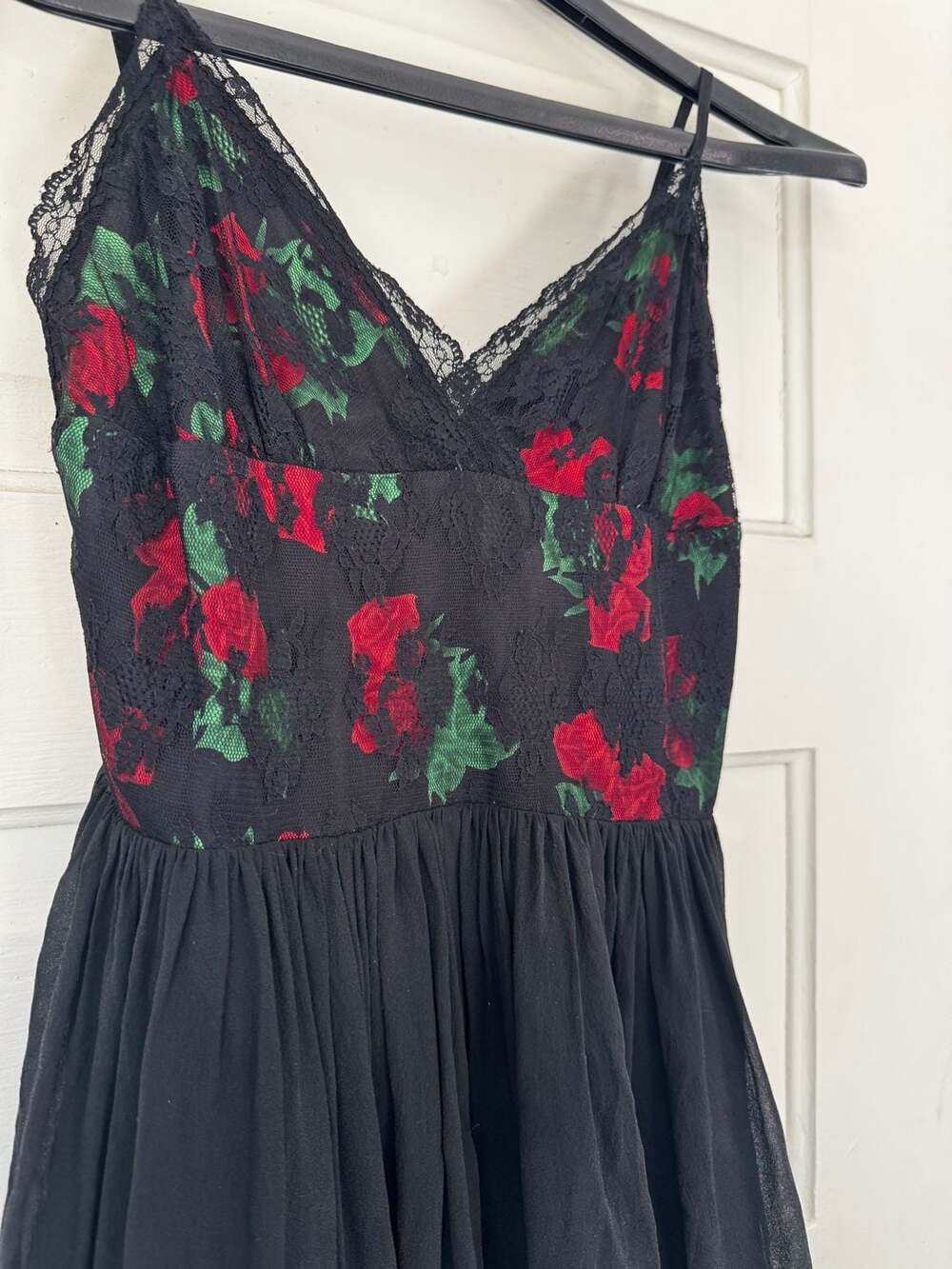 Vintage 90s Betsey Johnson Evening Slip Silk Lace Roses Dress Black & Red 0 - Picture 2 of 9